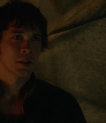 the100s1e11_0176.jpg
