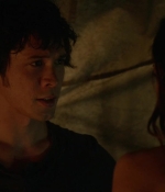 the100s1e11_0206.jpg