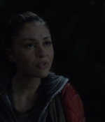 the100s1e12_0015.jpg