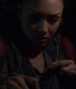 the100s1e12_0119.jpg