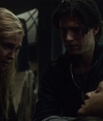 the100s1e13_0023.jpg