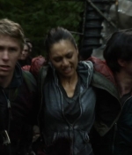 the100s1e13_0037.jpg