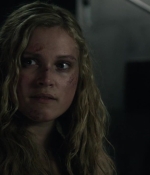 the100s1e13_0074.jpg