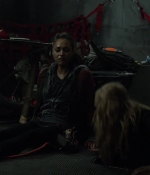 the100s1e13_0087.jpg