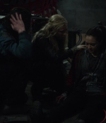 the100s1e13_0093.jpg