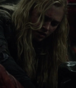 the100s1e13_0097.jpg