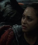 the100s1e13_0124.jpg
