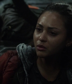the100s1e13_0129.jpg