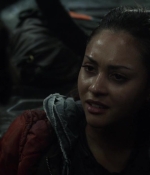the100s1e13_0130.jpg