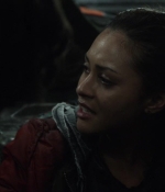 the100s1e13_0131.jpg