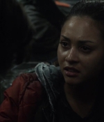 the100s1e13_0133.jpg
