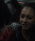 the100s1e13_0134.jpg