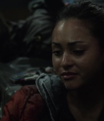 the100s1e13_0138.jpg