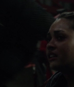 the100s1e13_0141.jpg