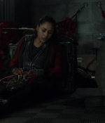 the100s1e13_0149.jpg