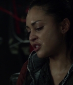 the100s1e13_0167.jpg