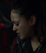 the100s1e13_0196.jpg