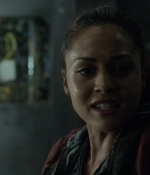 the100s1e13_0206.jpg