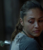 the100s2e04_0254.jpg