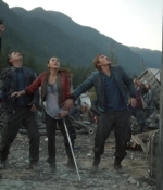 the100s2e04_0364.jpg