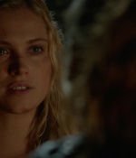 the100_s02e09_0013.jpg