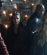 the100_s02e09_0125.jpg
