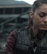 the100_s03e01_0171.jpg