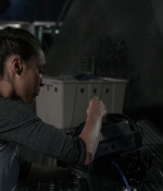 the100_s03e01_0279.jpg