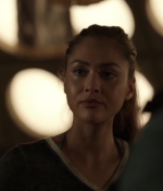 the100_s03e03_0076.jpg