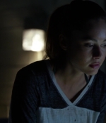 the100_s03e03_0094.jpg