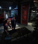 the100_s03e08_0081.jpg