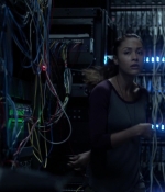 the100_s03e08_0113.jpg