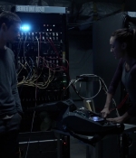 the100_s03e08_0162.jpg