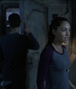 the100_s03e08_0181.jpg