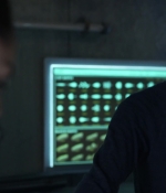 the100_s03e08_0271.jpg