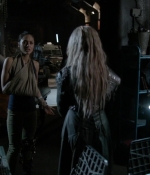 the100_s03e12_0052.jpg