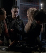 the100_s03e12_0079.jpg