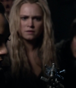 the100_s03e12_0131.jpg