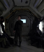 the100_s03e12_0215.jpg