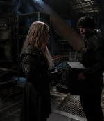 the100_s03e12_0270.jpg