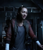 the100_s03e16_0128.jpg