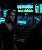 the100_s04e03_0101.jpg