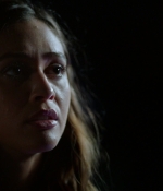 the100_6x02_0082.jpg