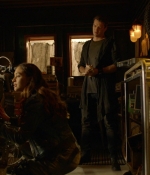 the100_6x04_0105.jpg