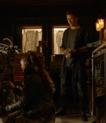 the100_6x04_0110.jpg