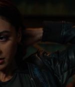 the100_6x06_0139.jpg