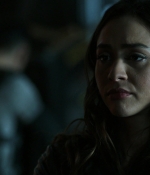 The100_6x09_0094.jpg