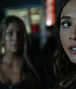The100_6x09_0097.jpg