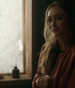 The100_7x03_0108.jpg