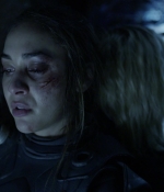 the100_7x06_0122.jpg